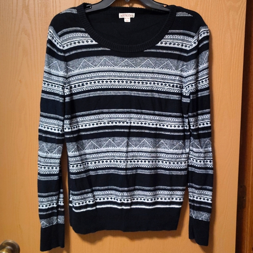 Long sleeve sweater